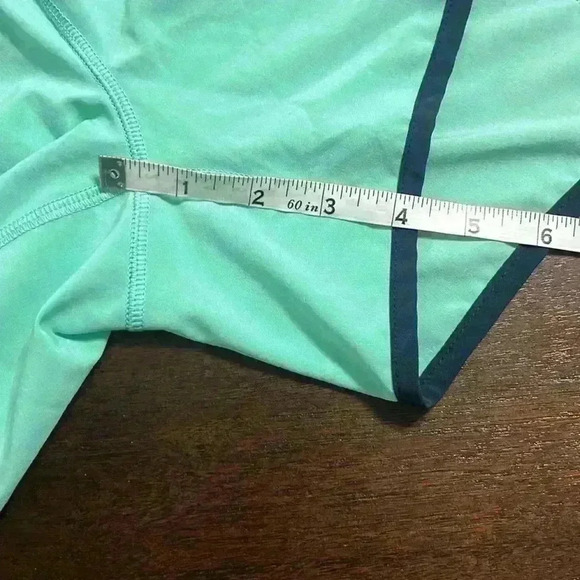 Lululemon Tracker Short - Picture 6 of 12